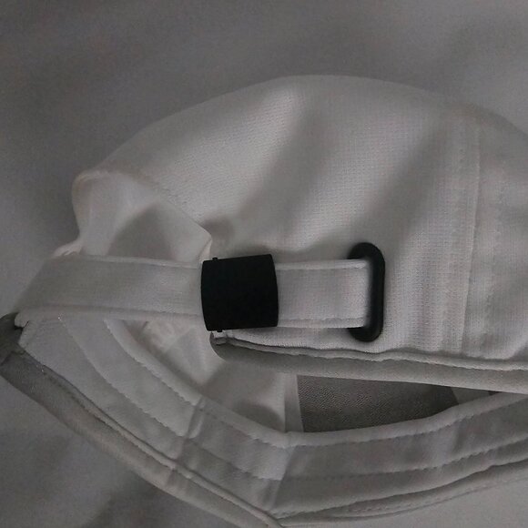 Caterpillar Men's White Adjustable Trademark CAT Logo Baseball Cap One Size - Picture 9 of 13